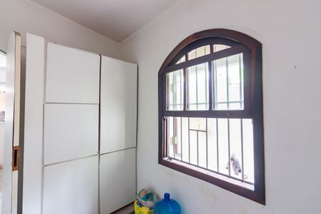 Casa à venda com 300m², 3 quartos e 6 vagas Casa à venda com 300m², 3 quartos e 6 vagasQuarto de Serviço