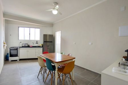 Casa de condomínio para alugar com 70m², 2 quartos e sem vaga Casa de condomínio para alugar com 70m², 2 quartos e sem vagaCozinha