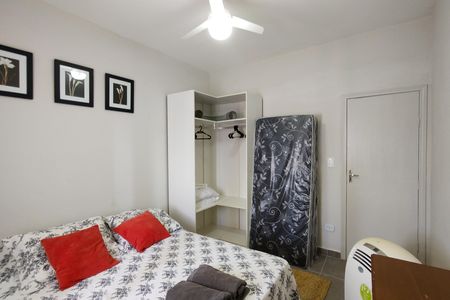 Casa de condomínio para alugar com 70m², 2 quartos e sem vaga Casa de condomínio para alugar com 70m², 2 quartos e sem vagaQuarto 1