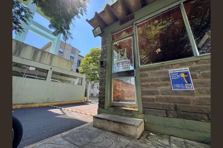 Apartamento para alugar com 42m², 2 quartos e sem vagaplaquinha fachada