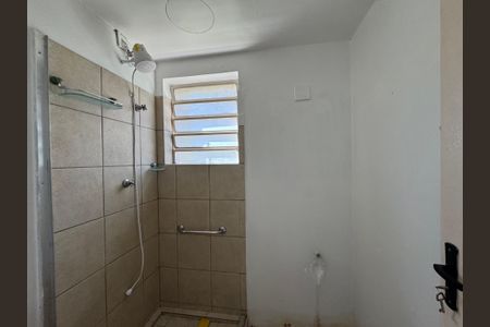Apartamento para alugar com 42m², 2 quartos e sem vagaBanheiro