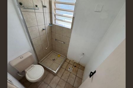 Apartamento para alugar com 42m², 2 quartos e sem vagaBanheiro