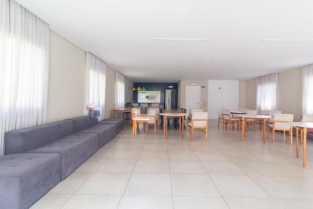 Apartamento para alugar com 48m², 2 quartos e sem vagaÁrea comum - Salão de festas