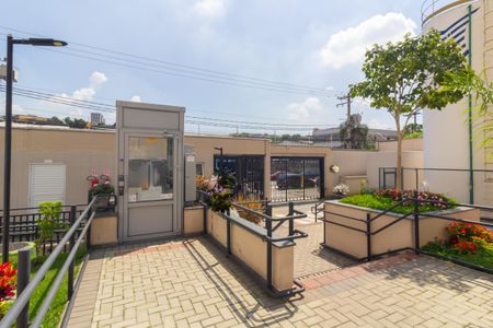 Apartamento para alugar com 48m², 2 quartos e sem vagaFachada e portaria