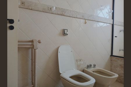Apartamento à venda com 337m², 4 quartos e 1 vagaBanheiro