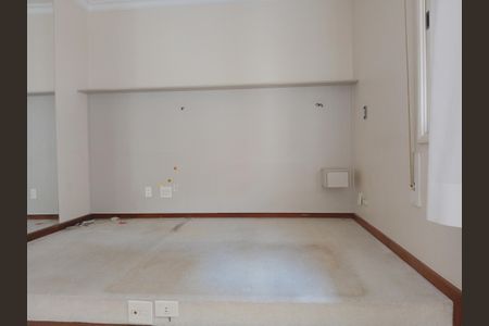 Apartamento à venda com 337m², 4 quartos e 1 vagaQuarto