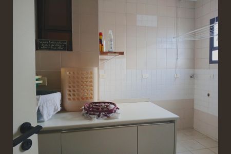 Apartamento à venda com 337m², 4 quartos e 1 vagaÁrea de Serviço