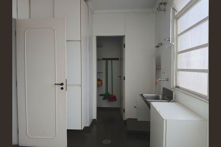 Apartamento à venda com 337m², 4 quartos e 1 vagaÁrea de Serviço