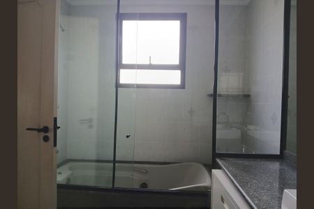 Apartamento à venda com 337m², 4 quartos e 1 vagaBanheiro