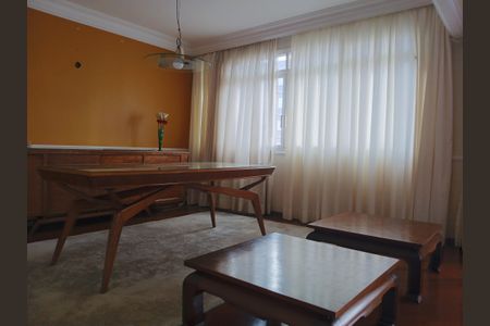 Apartamento à venda com 337m², 4 quartos e 1 vagaSala