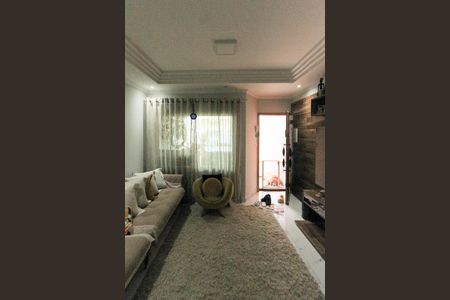 Casa à venda com 180m², 3 quartos e 2 vagasSala