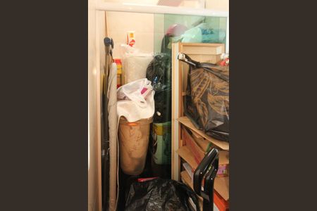 Casa à venda com 180m², 3 quartos e 2 vagasBanheiro do Quarto 2