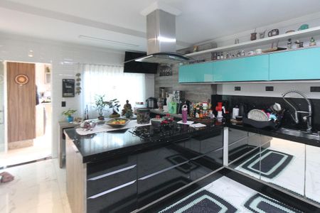 Casa à venda com 180m², 3 quartos e 2 vagasCozinha