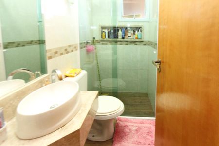 Casa à venda com 180m², 3 quartos e 2 vagasBanheiro do Quarto 3