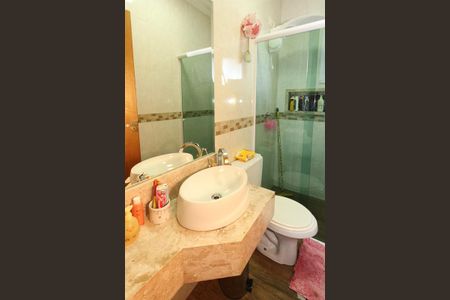 Casa à venda com 180m², 3 quartos e 2 vagasBanheiro do Quarto 3