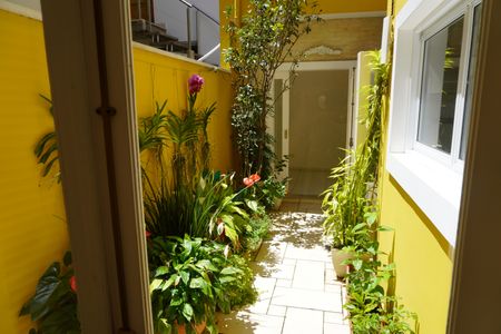 Casa à venda com 203m², 3 quartos e 2 vagasSala