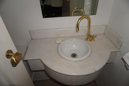 Casa à venda com 203m², 3 quartos e 2 vagasLavabo