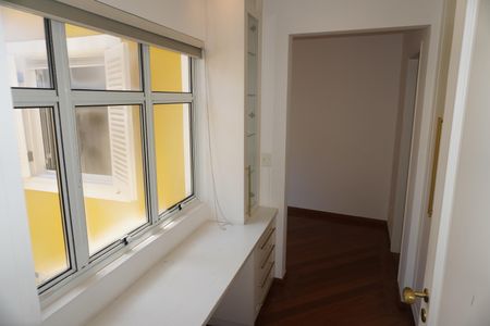 Casa à venda com 203m², 3 quartos e 2 vagasSuíte 2