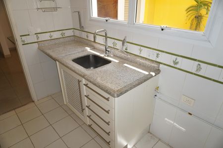 Casa à venda com 203m², 3 quartos e 2 vagasCozinha