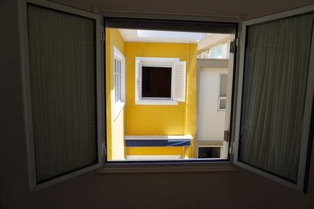 Casa à venda com 203m², 3 quartos e 2 vagasSuíte 2