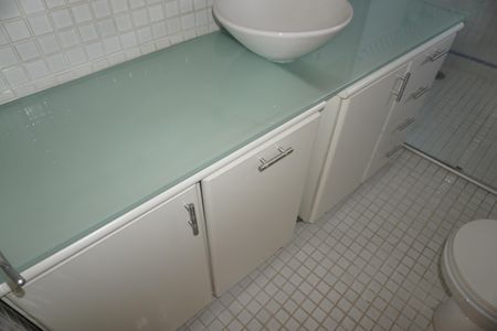 Casa à venda com 203m², 3 quartos e 2 vagasBanheiro da Suíte 1