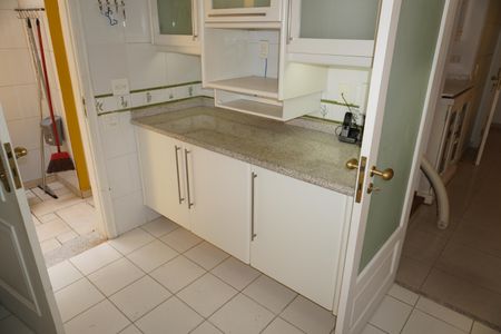 Casa à venda com 203m², 3 quartos e 2 vagasCozinha