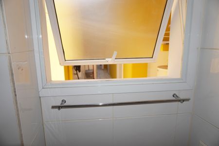 Casa à venda com 203m², 3 quartos e 2 vagasBanheiro de serviço