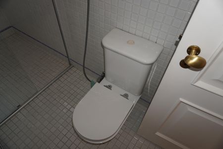 Casa à venda com 203m², 3 quartos e 2 vagasBanheiro da Suíte 1