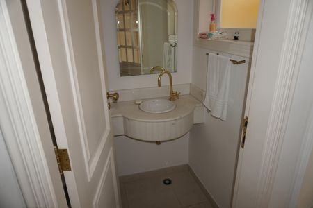 Casa à venda com 203m², 3 quartos e 2 vagasLavabo