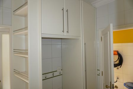 Casa à venda com 203m², 3 quartos e 2 vagasCozinha