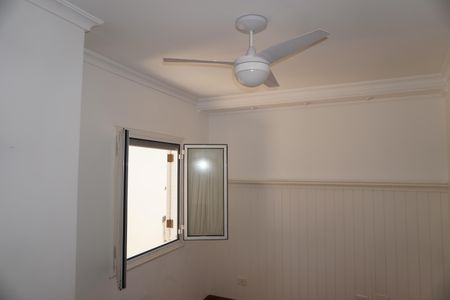 Casa à venda com 203m², 3 quartos e 2 vagasSuíte 2