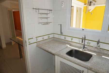 Casa à venda com 203m², 3 quartos e 2 vagasCozinha