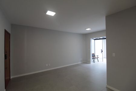 Apartamento à venda com 241m², 3 quartos e 2 vagasSala