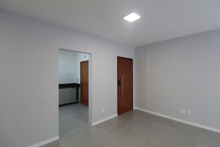 Apartamento à venda com 241m², 3 quartos e 2 vagasSala