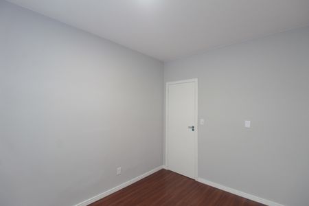 Apartamento à venda com 241m², 3 quartos e 2 vagasQuarto 2