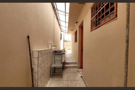 Casa à venda com 139m², 2 quartos e 2 vagasArea de serviço
