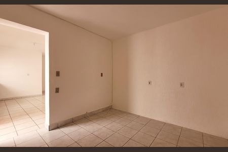 Casa à venda com 139m², 2 quartos e 2 vagasSala - Casa 2