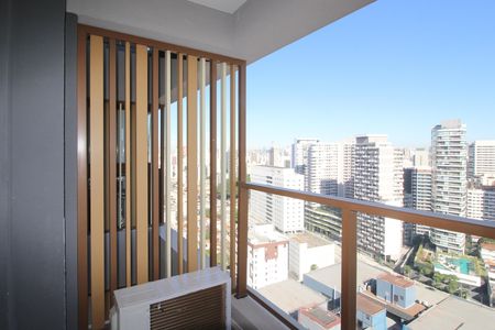 Varanda de kitnet/studio para alugar com 1 quarto, 28m² em Vila Nova Conceição, São Paulo