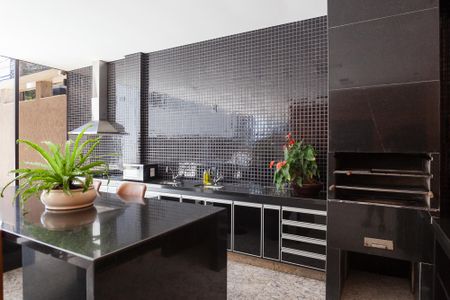 Apartamento para alugar com 279m², 4 quartos e 5 vagasChurrasqueira