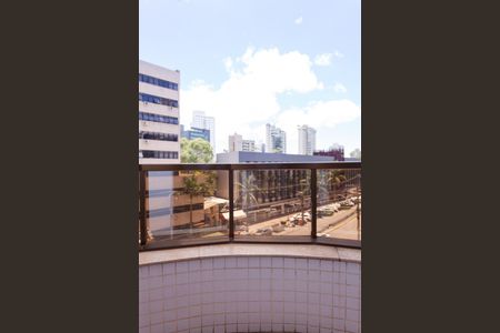 Apartamento para alugar com 279m², 4 quartos e 5 vagasvaranda da Suíte 1