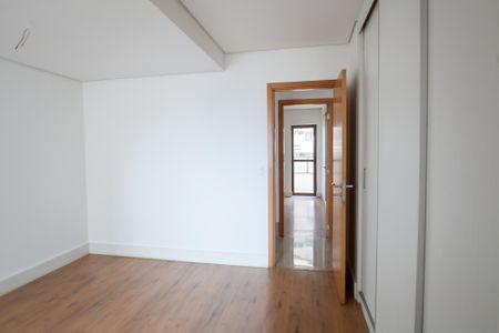 Apartamento para alugar com 279m², 4 quartos e 5 vagassuite 2