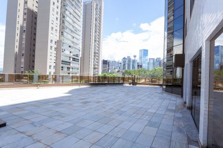 Apartamento para alugar com 279m², 4 quartos e 5 vagasÁrea comum