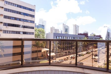 Apartamento para alugar com 279m², 4 quartos e 5 vagasvaranda da Suíte 1