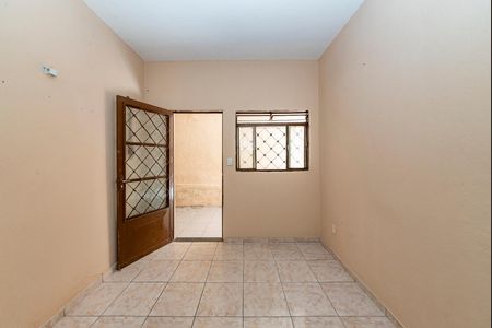 Casa para alugar com 100m², 2 quartos e 1 vagaSala