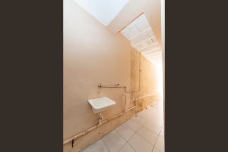 Casa para alugar com 100m², 2 quartos e 1 vagaÁrea de Serviço