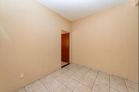 Casa para alugar com 100m², 2 quartos e 1 vagaSala