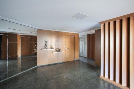 Apartamento à venda com 210m², 4 quartos e 2 vagasHall de entrada