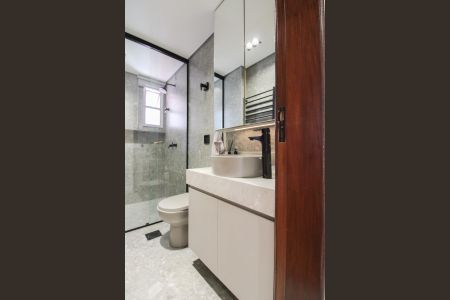 Apartamento à venda com 210m², 4 quartos e 2 vagasBanheiro Social