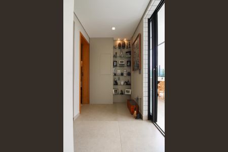 Apartamento à venda com 210m², 4 quartos e 2 vagasCorredor