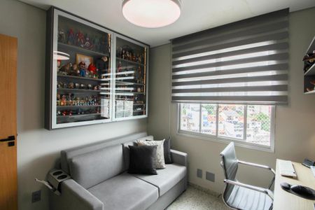 Apartamento à venda com 210m², 4 quartos e 2 vagasQuarto